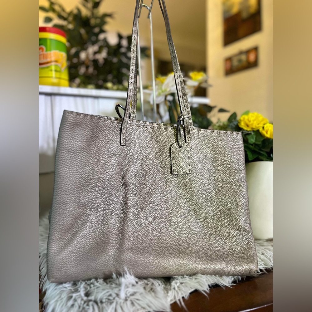 Fendi Selleria tote MM